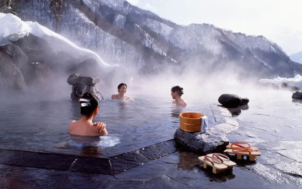 Suối nước nóng Hirama Onsen - Hyogo