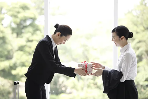 Cách người Nhật tặng quà trong văn hóa giao tiếp