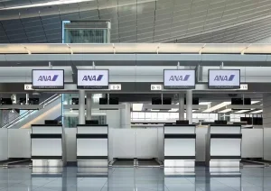 Quầy làm thủ tục tại sân bay của ANA All Nippon Airways